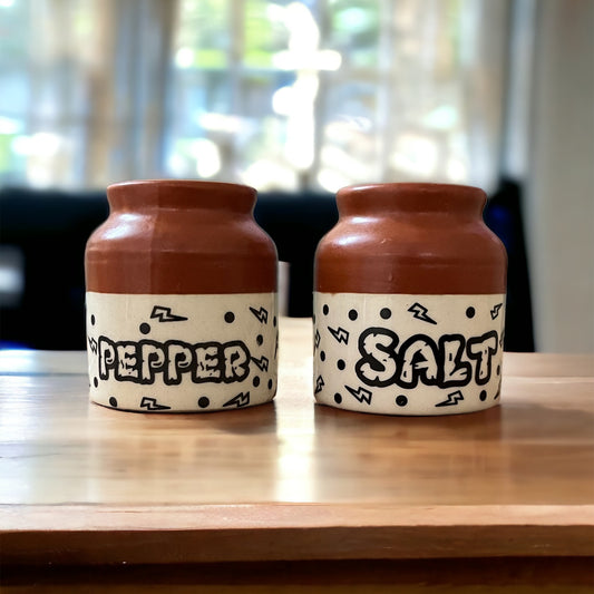 SOULCRAFTZ Salt Pepper Set for Dining Table & Kitchen Ceramic Salt and Pepper Shakers Set Dispenser Set (100 ML) (Brown)